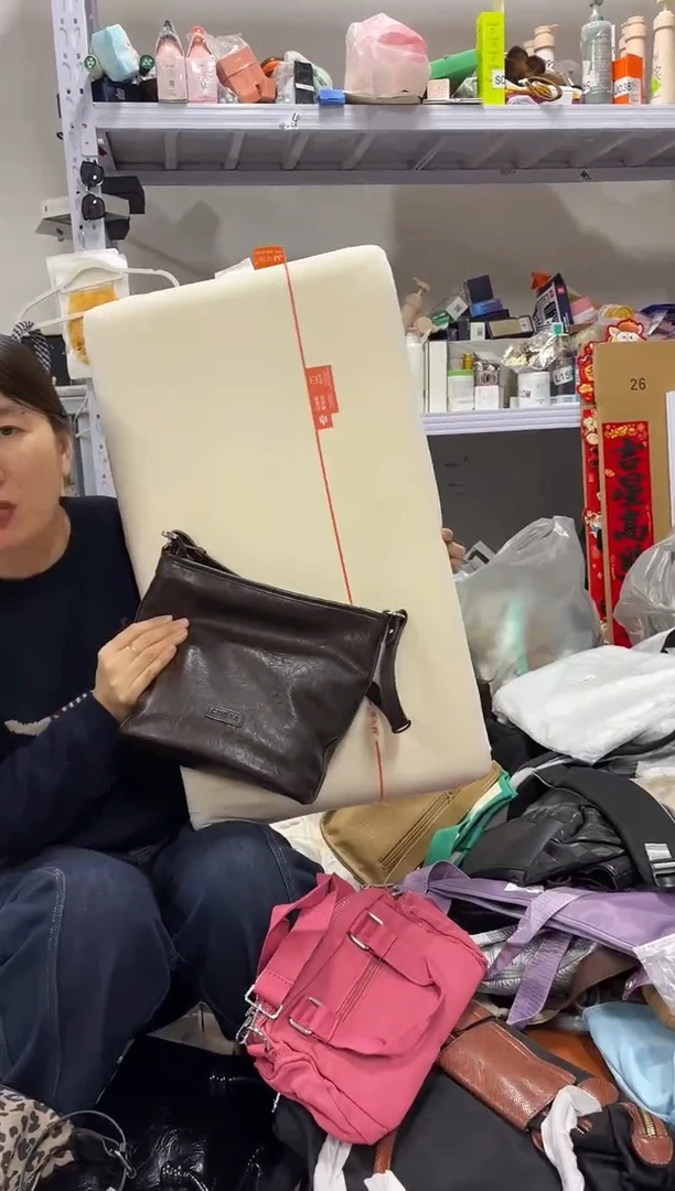 PU上车啦 宝宝们抓紧时间去下方链接拍吧发一个中脉枕头