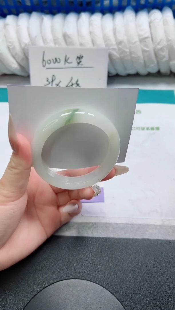 石英质玉手镯未镶嵌146-56.2