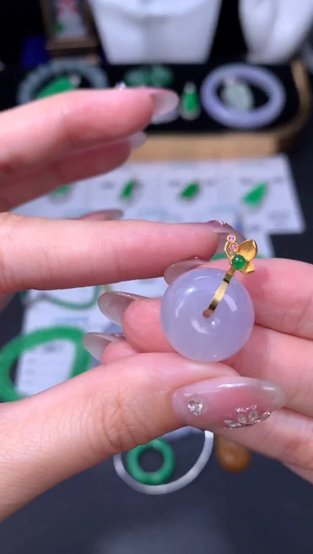 18K金镶嵌定制翡翠48小时鉴赏期 退货不扣服务费