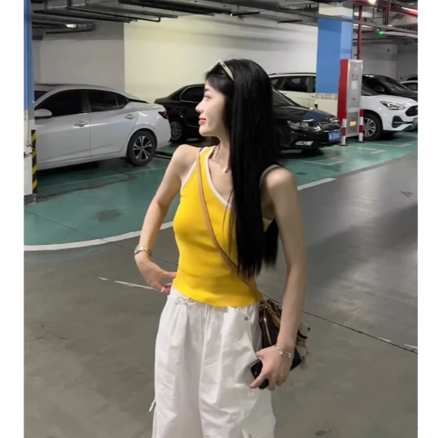 2025夏季新款时尚打底吊带背心气质显瘦洋气休闲百搭性感辣妹外穿