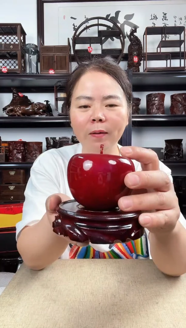 木2383+苹果老李红木工艺品