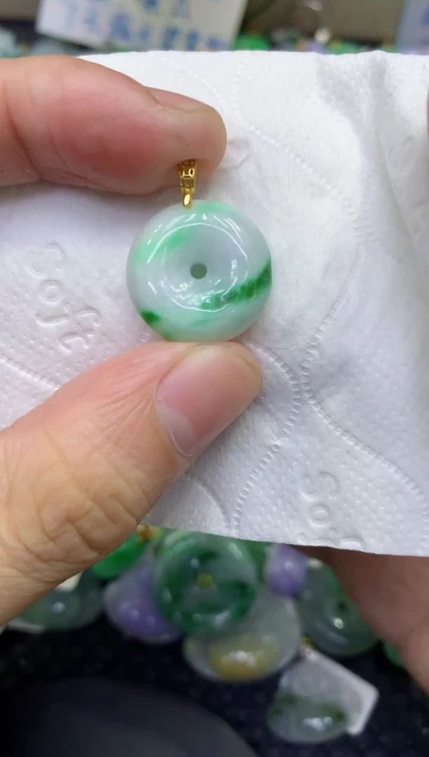 颈饰未镶嵌翡翠天然缅甸A货翡翠