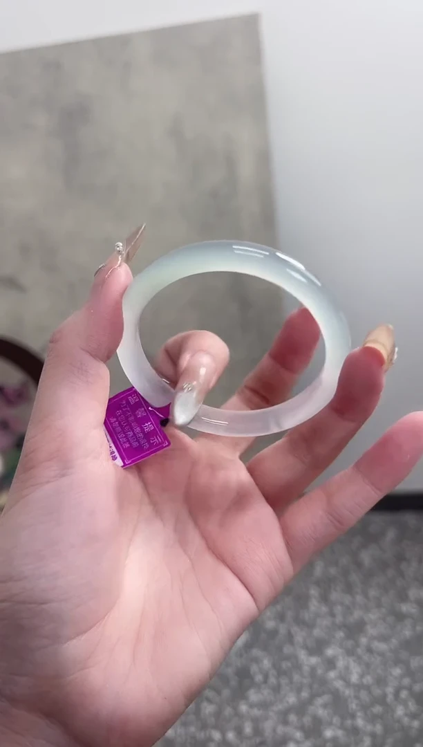 【闪购商品】玛瑙/玉髓手镯未镶嵌57-58圈需要包容窄