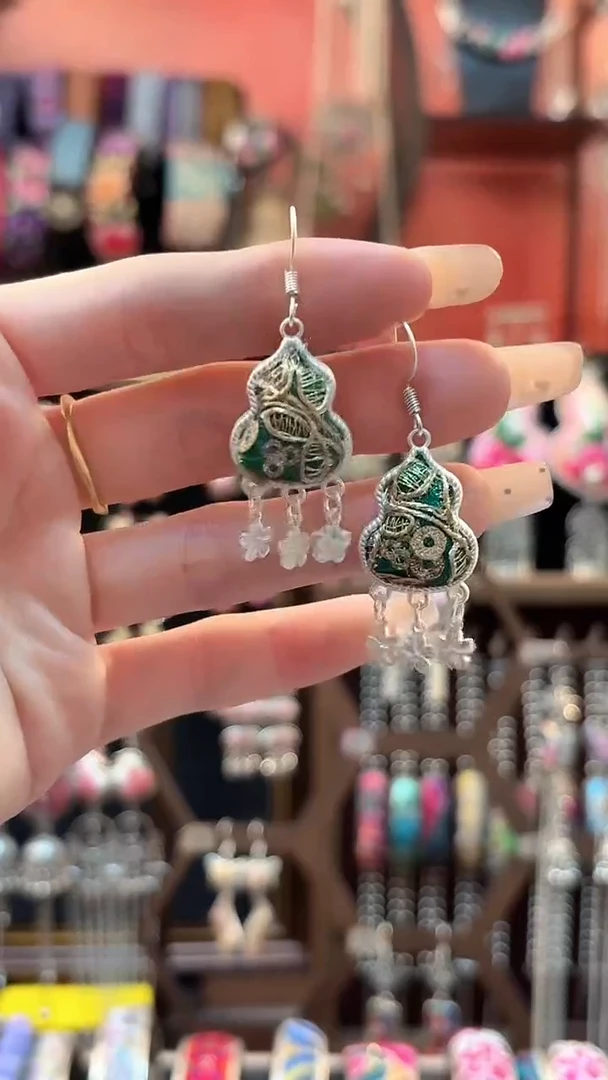 织绣 云织谣民族风精美饰品   99