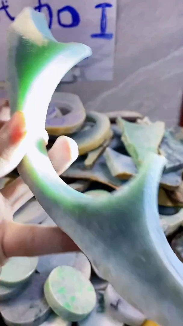 裸石翡翠纯天然翡翠A货58