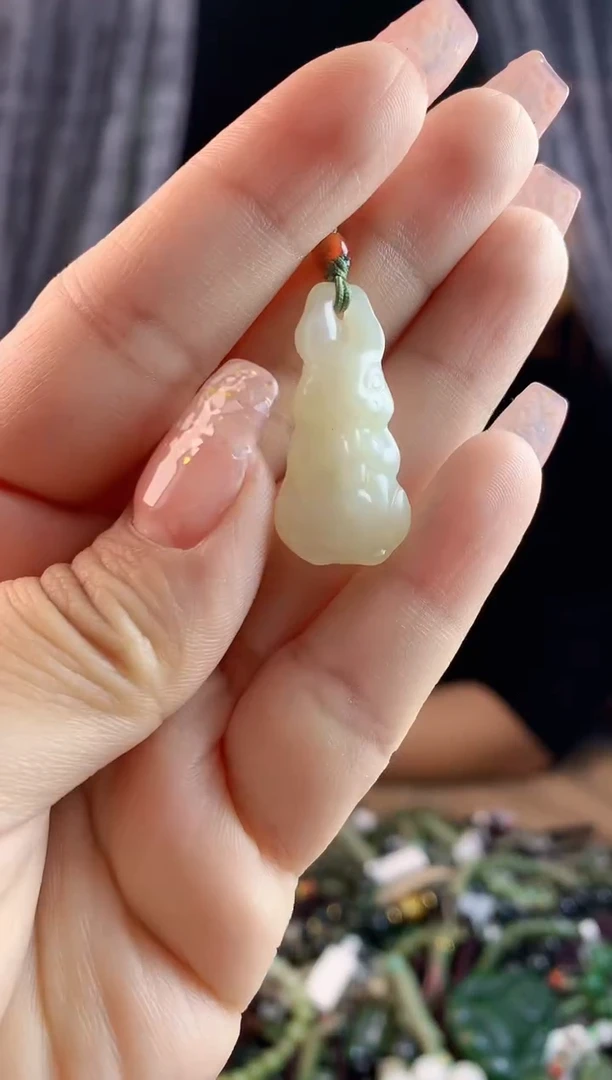 【闪购商品】和田玉挂件未镶嵌多样性发货拍一发一