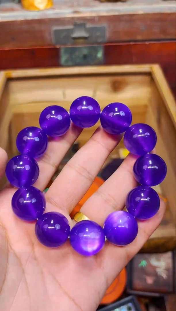 未镶嵌琥珀裸石A瑞哥专属高端精品88