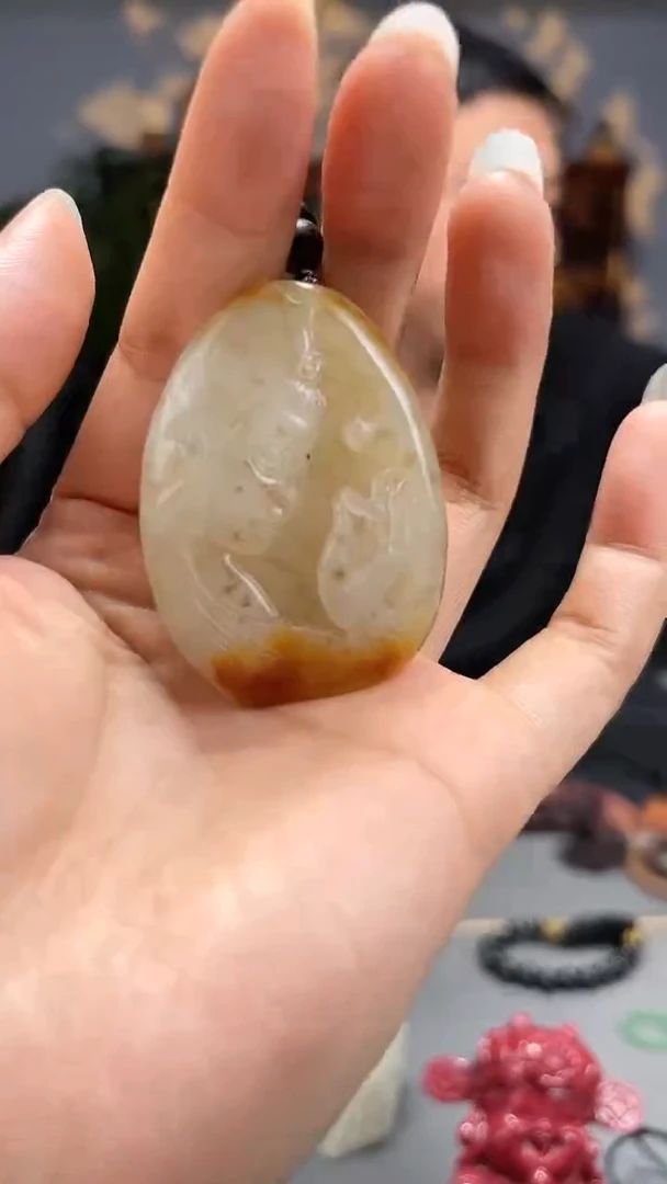 【闪购商品】和田玉颈饰未镶嵌拍一发一多样性发货