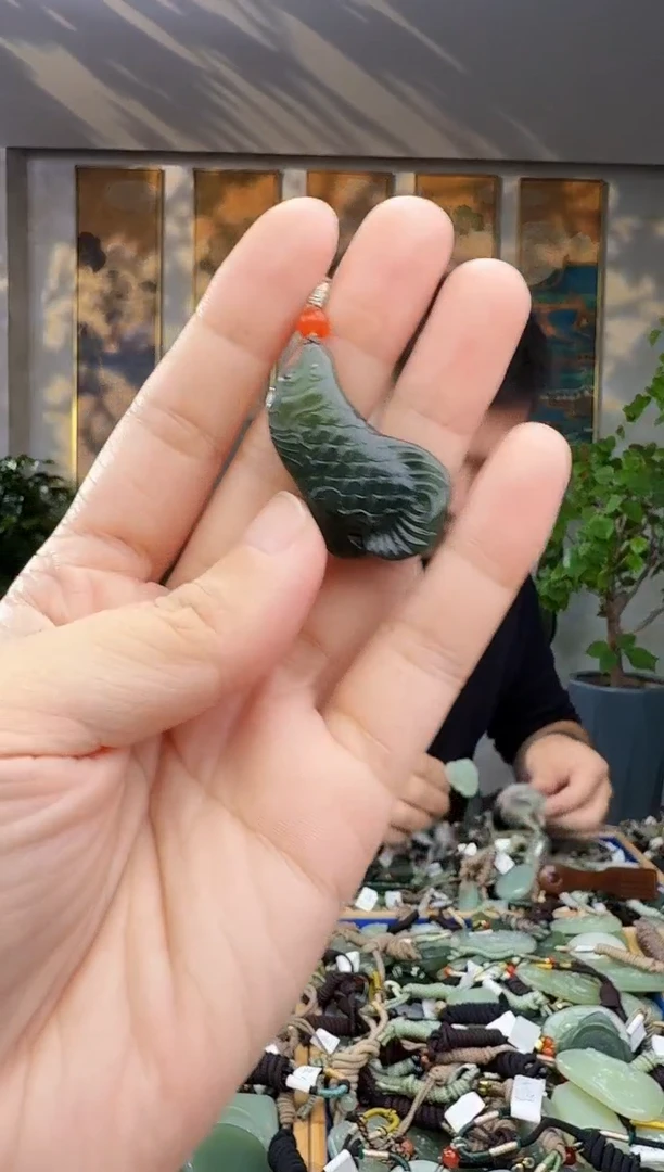 未镶嵌和田玉挂件拍一发一