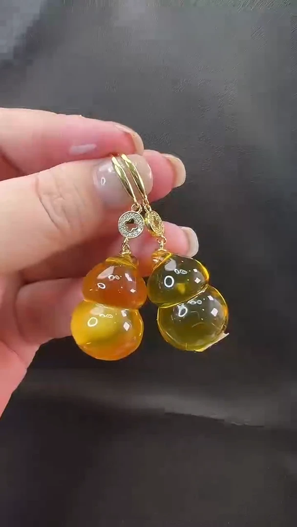 未镶嵌颈饰琥珀耳环