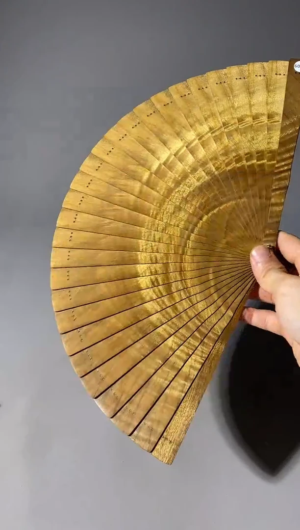 金丝楠604号21cm小叶桢楠扇子