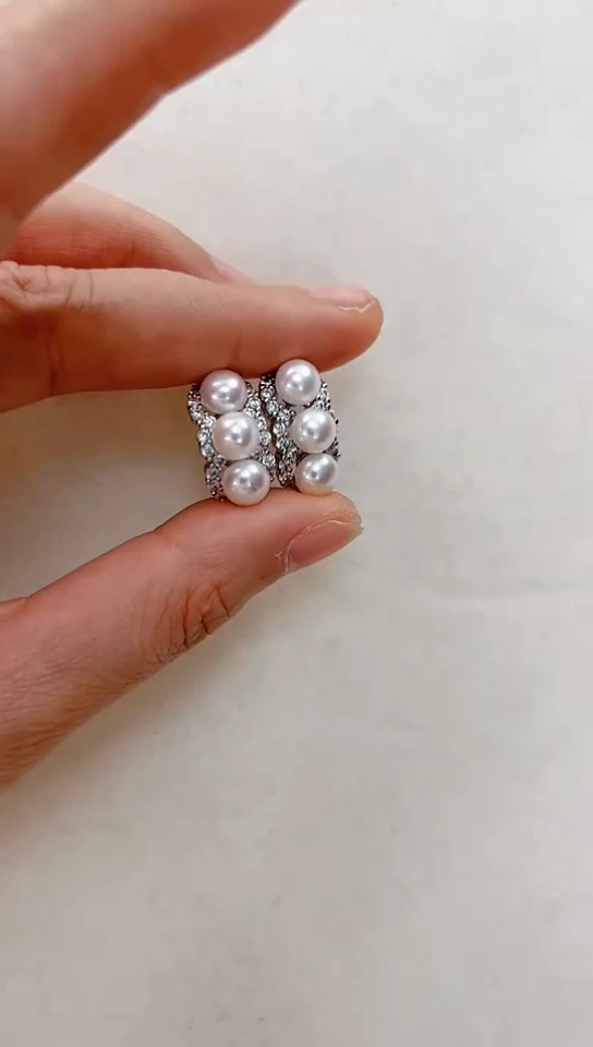 【闪购商品】淡水珍珠耳饰合金银色三珠