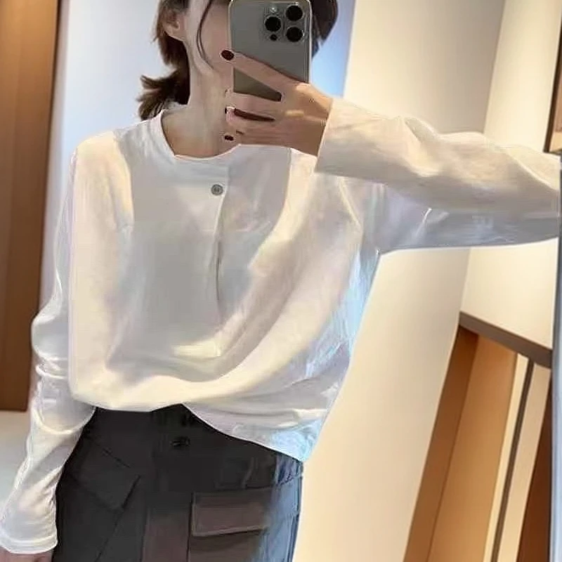 888 春季韩版时尚休闲百搭一粒扣白色长袖T恤女宽松极简风内搭