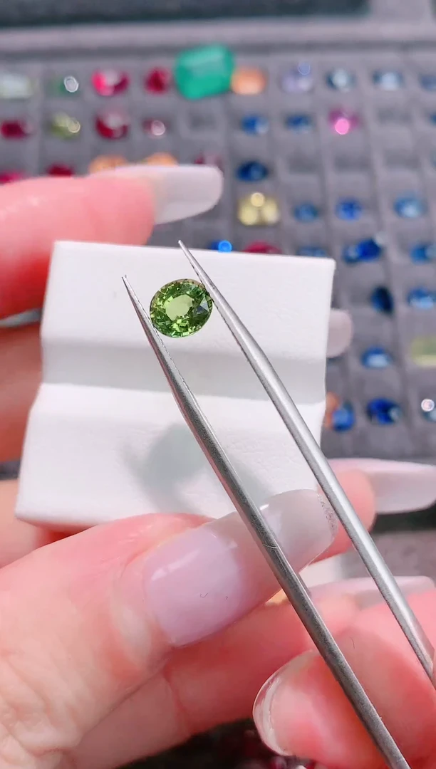 未镶嵌珠宝半成品碧玺0.96ct