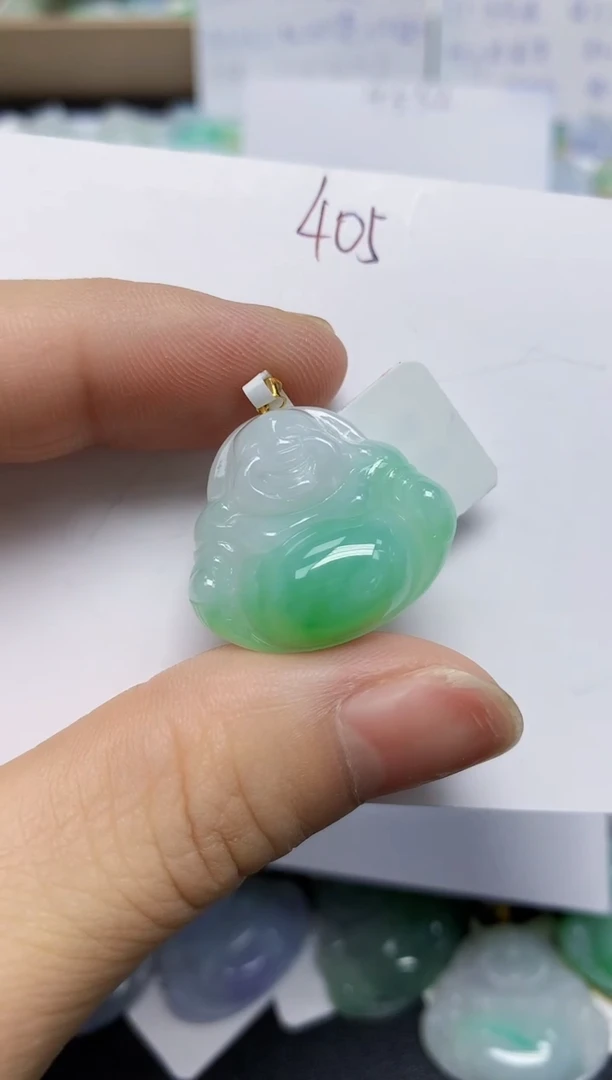 翡翠18K金镶嵌颈饰天然缅甸翡翠A货