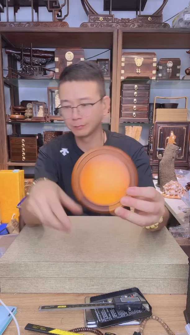 乌木类架子548缅花玻璃圆盒  库存瑕疵