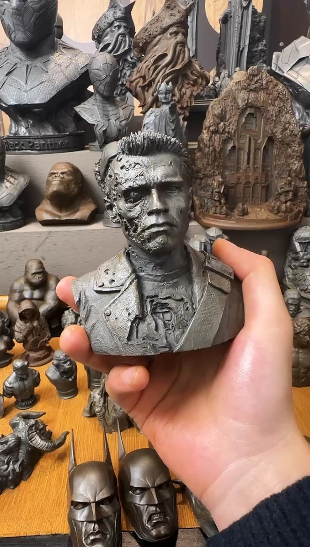 铁槟****?实心铁艺摆件~~大号斯瓦辛格（黑色）