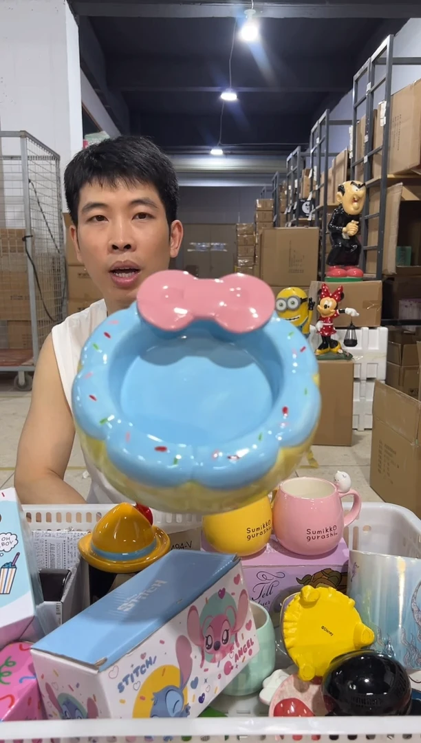 瓷片蛋糕蝴蝶结甜甜圈狗粮碗