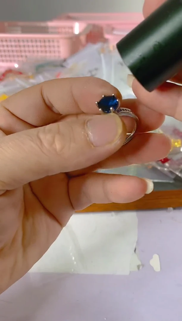 【闪购商品】水晶颈饰银S925镶嵌845红宝，蓝宝，多样性发一件赠链