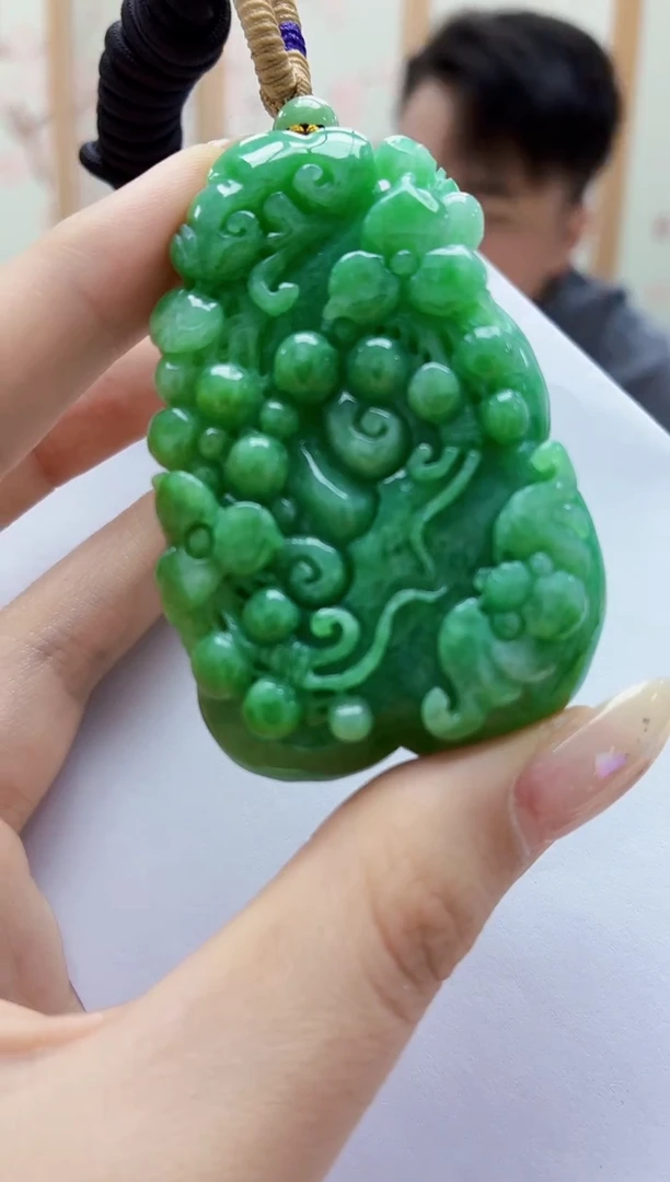 未镶嵌定制翡翠5060jw-毛货挂件63