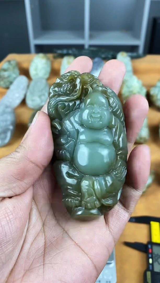 未镶嵌和田玉挂件1