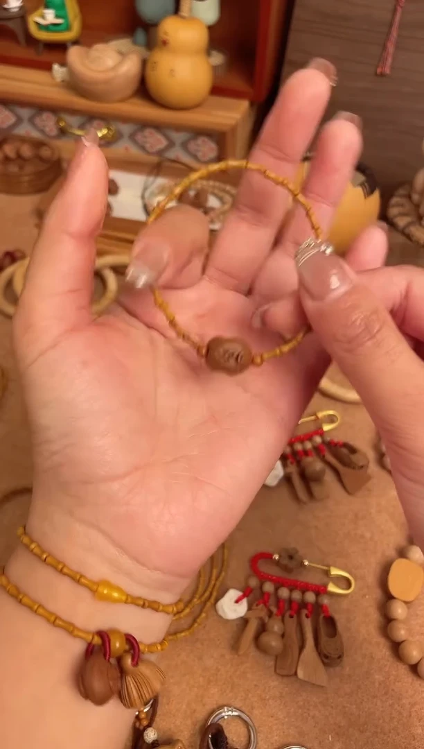 竹节手串一物一拍加桃核锦鲤单圈