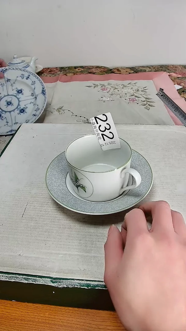 瓷片魏**?小淼海外陶瓷工艺品