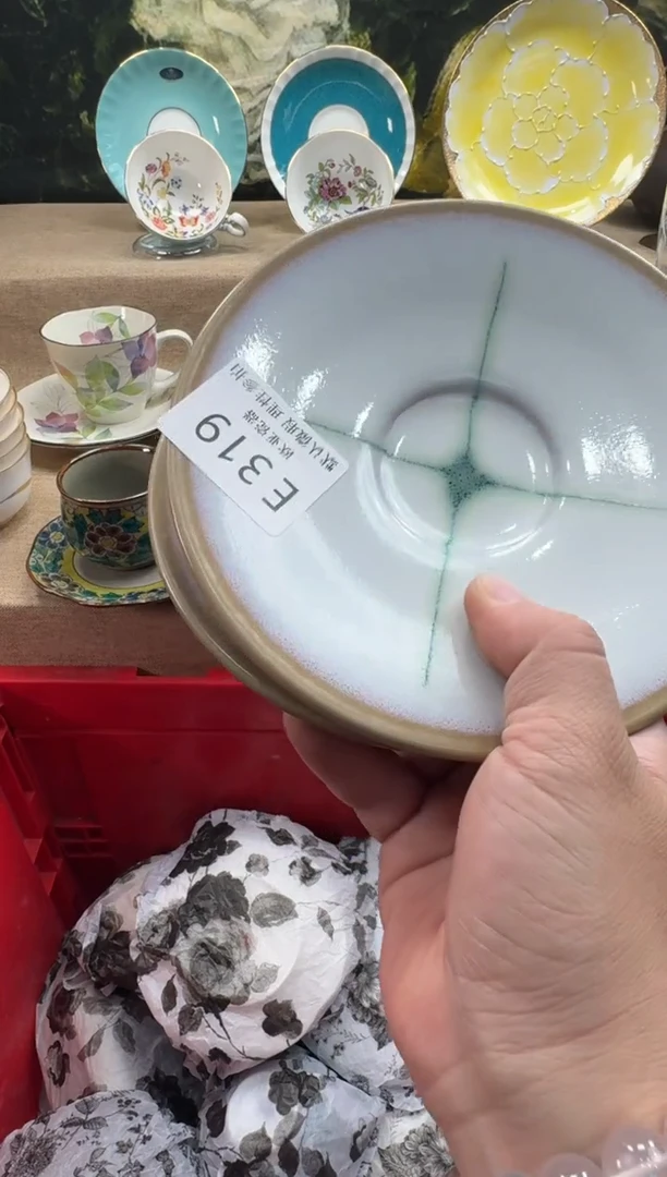 瓷片姑****馆瓷片   E319