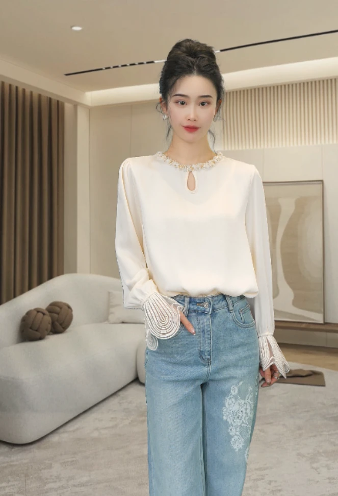 春季新品经典百搭喇叭袖衬衫5506