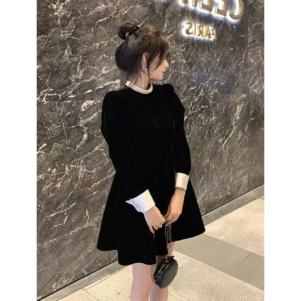 T18法式赫本风金丝绒连衣裙新款小黑裙2025春季爆款高级长款裙子