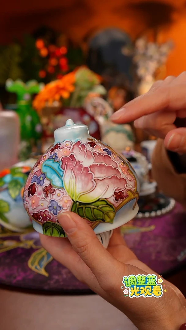 Miss甜甄选家居好物推荐--陶瓷手绘画片夜灯