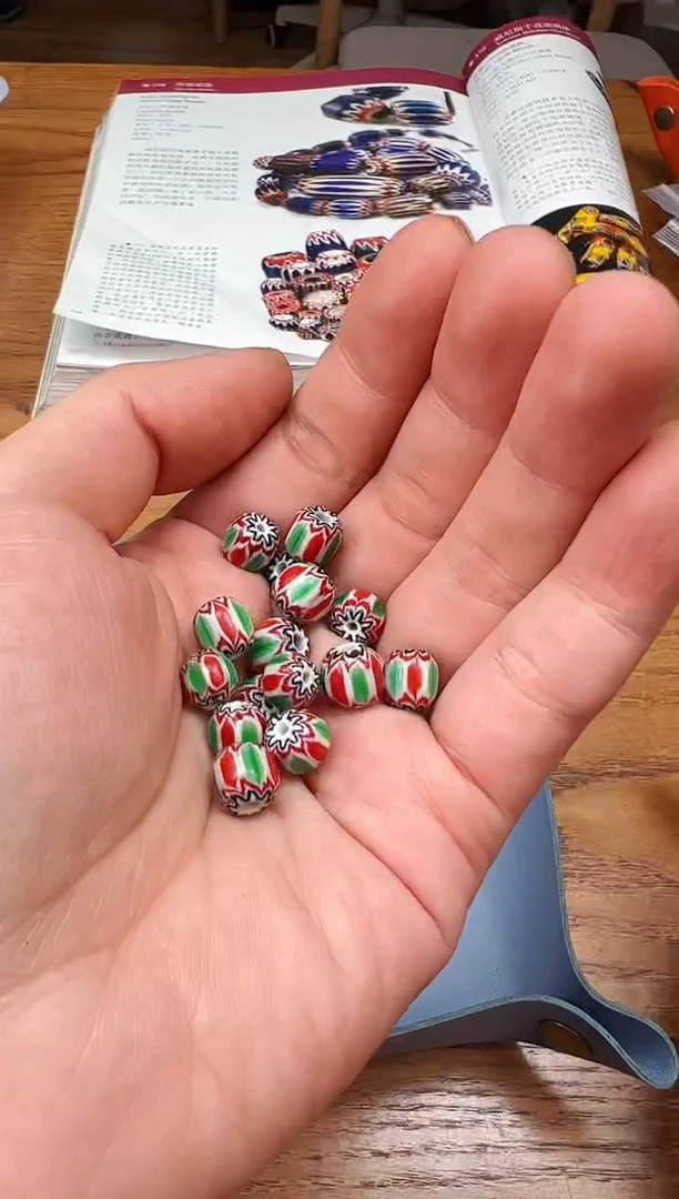 【闪购商品】琉璃颈饰【 肖钟出品 】随发1颗