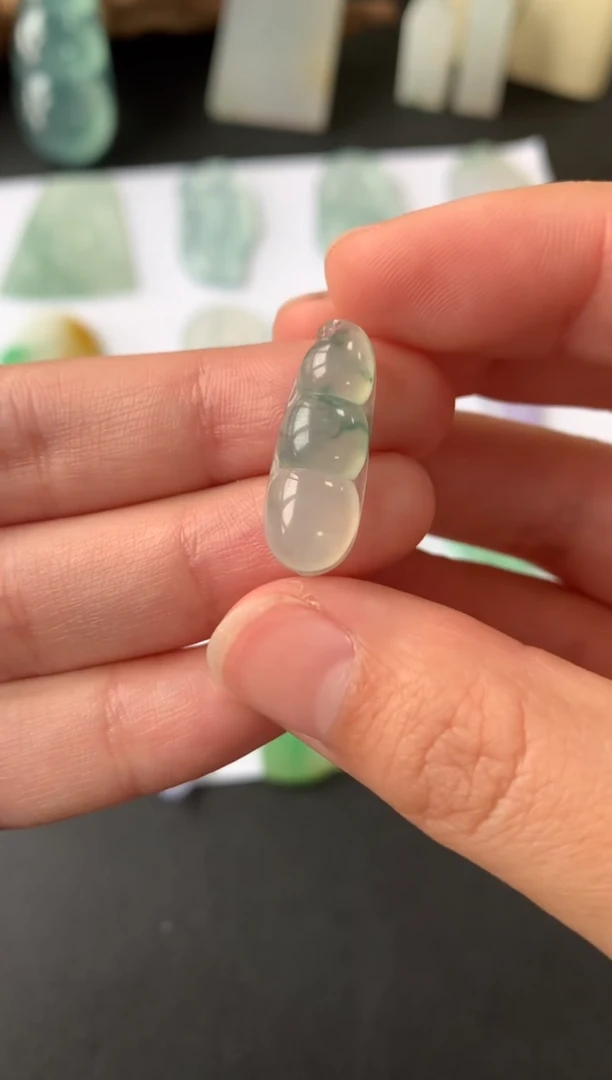 【闪购商品】定制翡翠未镶嵌翡翠