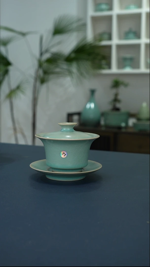 瓷片71号马蹄三才盖碗一级品    洁