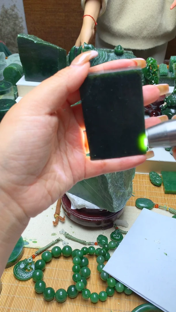 未镶嵌和田玉（青玉）珠宝半成品随机发货，拍一发一