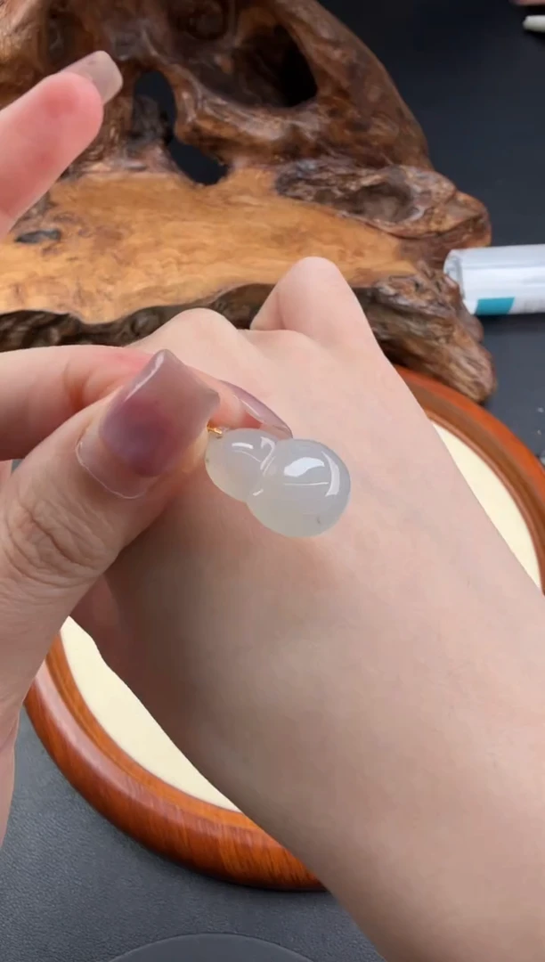 吊坠(不含链)18K金镶嵌翡翠翡翠饰品-103