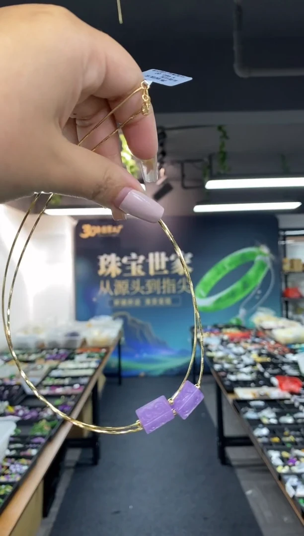 翡翠未镶嵌项链多样性发其一颜色微差