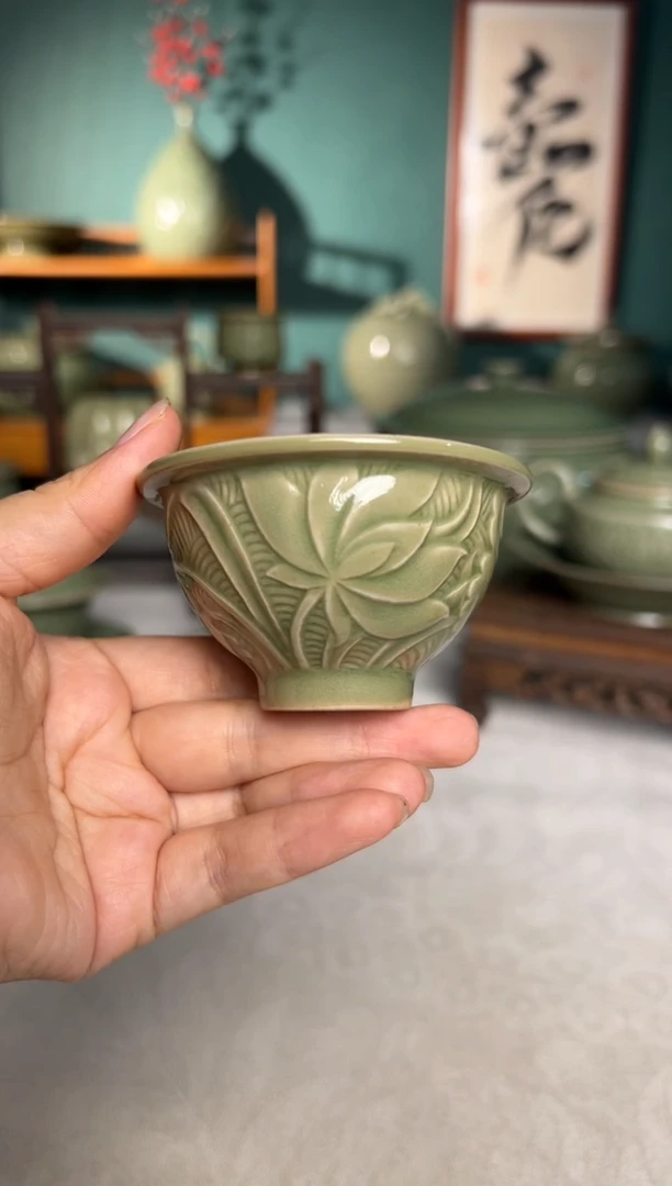 其他耀州窑青釉折沿莲纹荷花杯微瑕福利