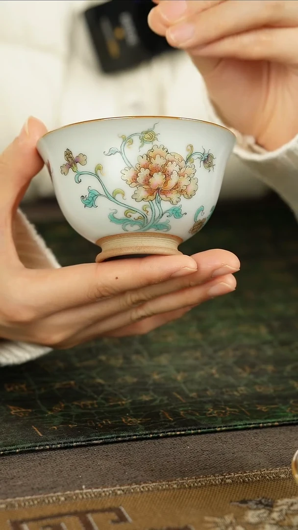 善窑厂汝窑粉彩描金虞美人压手杯