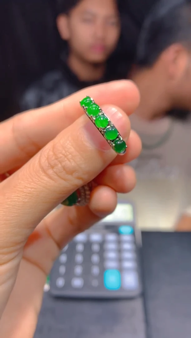 【闪购商品】定制翡翠未镶嵌37多样性发货（发其一）