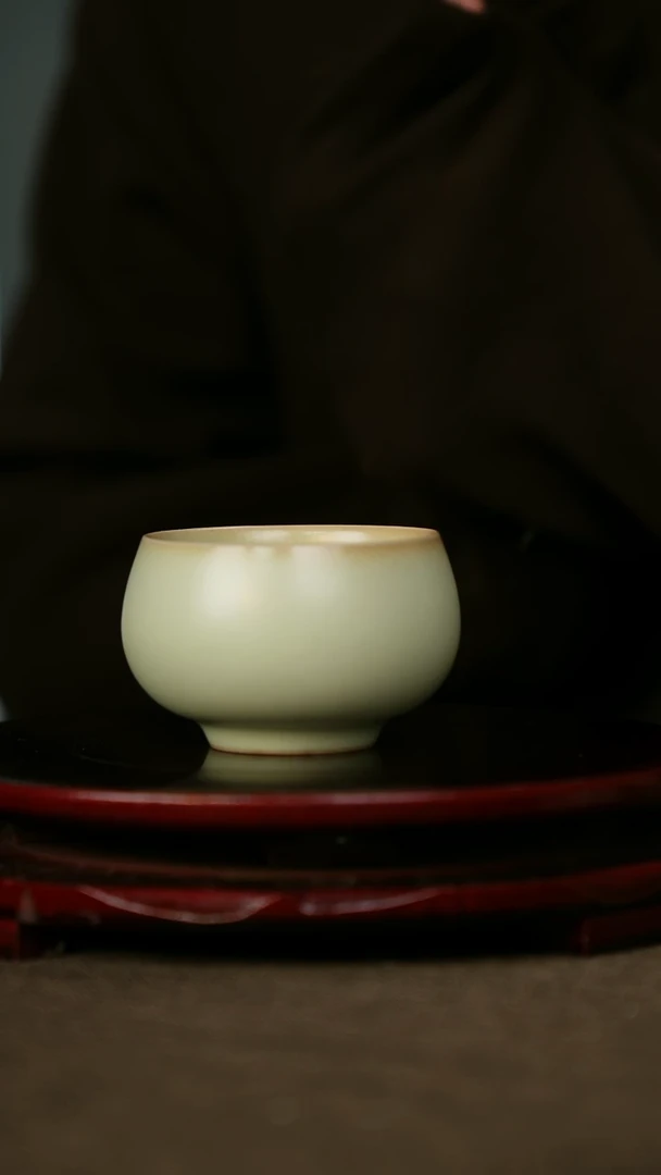 全品 粉青 禅定杯 带底款