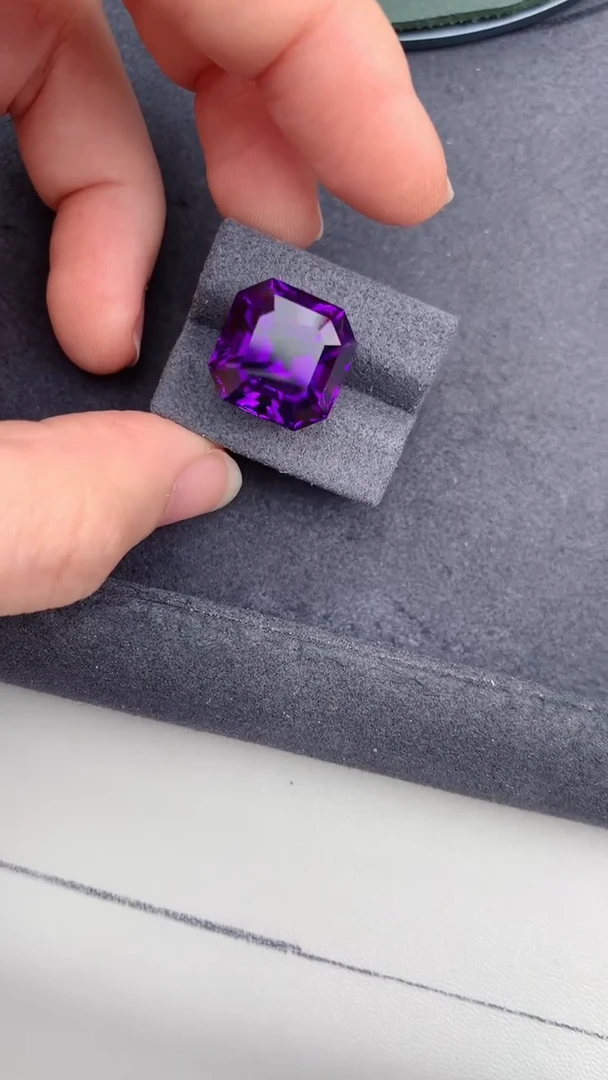 未镶嵌珠宝半成品紫晶15.3ct紫水晶 DF