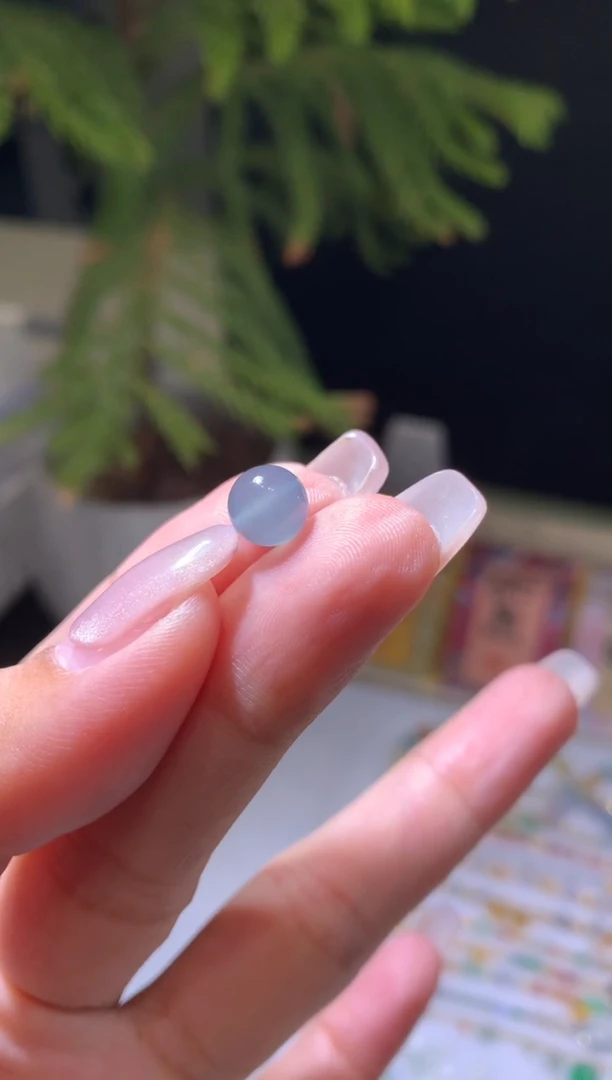 未镶嵌定制翡翠7.5卡珠子99