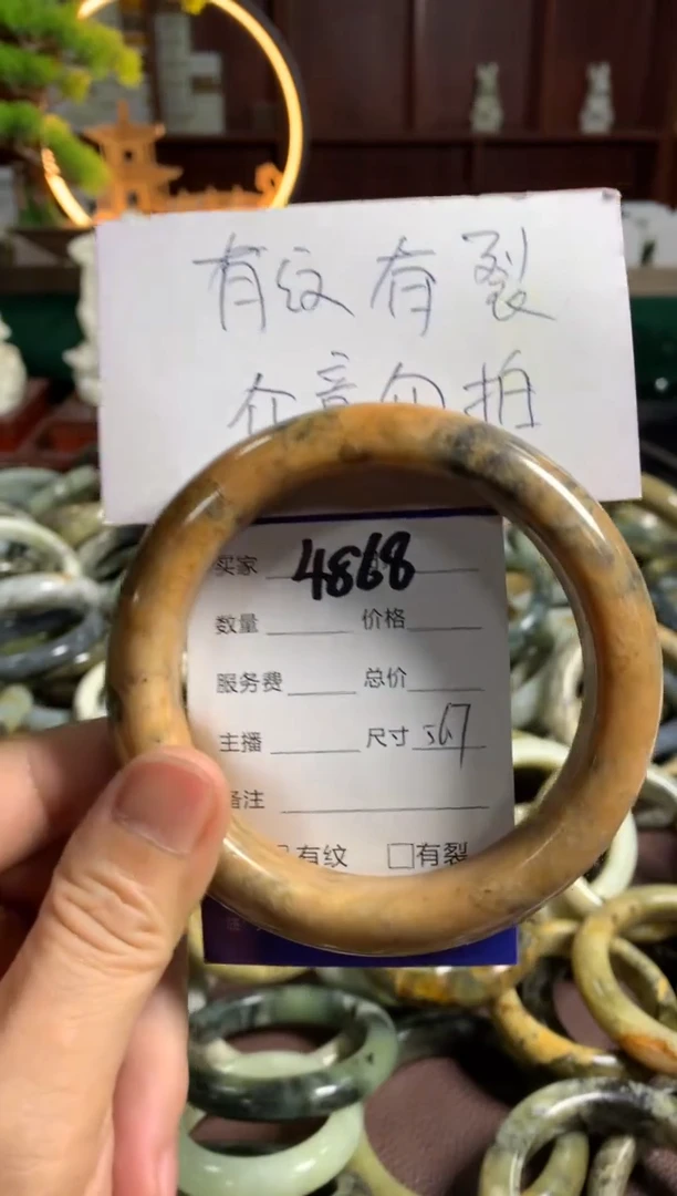 蛇纹石玉未镶嵌手镯童****邦4868