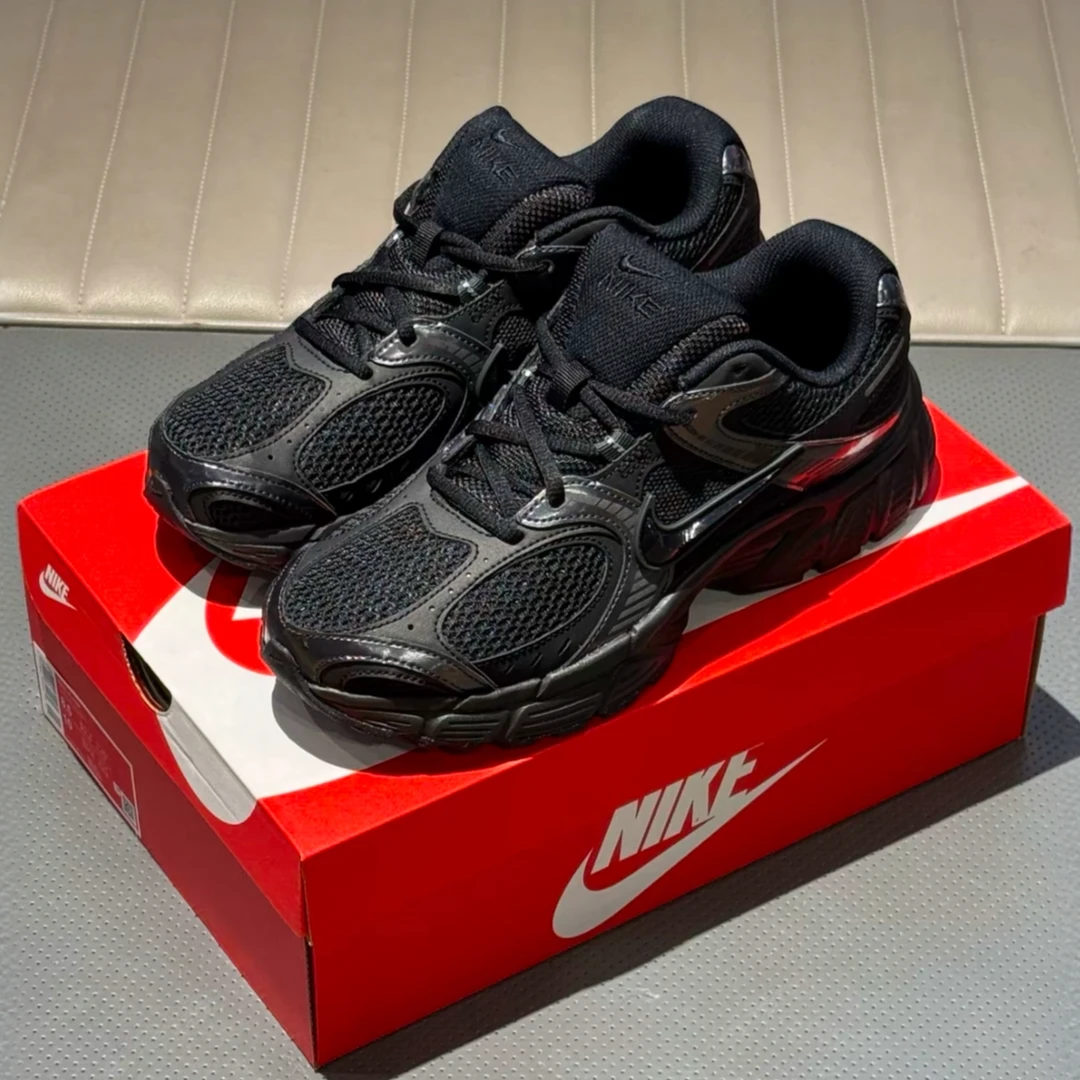 【滔搏补贴】耐克nike女鞋网面户外运动透气减震跑鞋黑色HQ7901-001