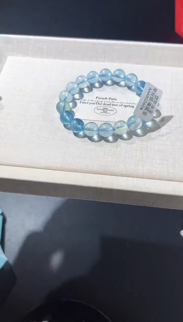 无无68q多样性发其一【1条】默认微瑕