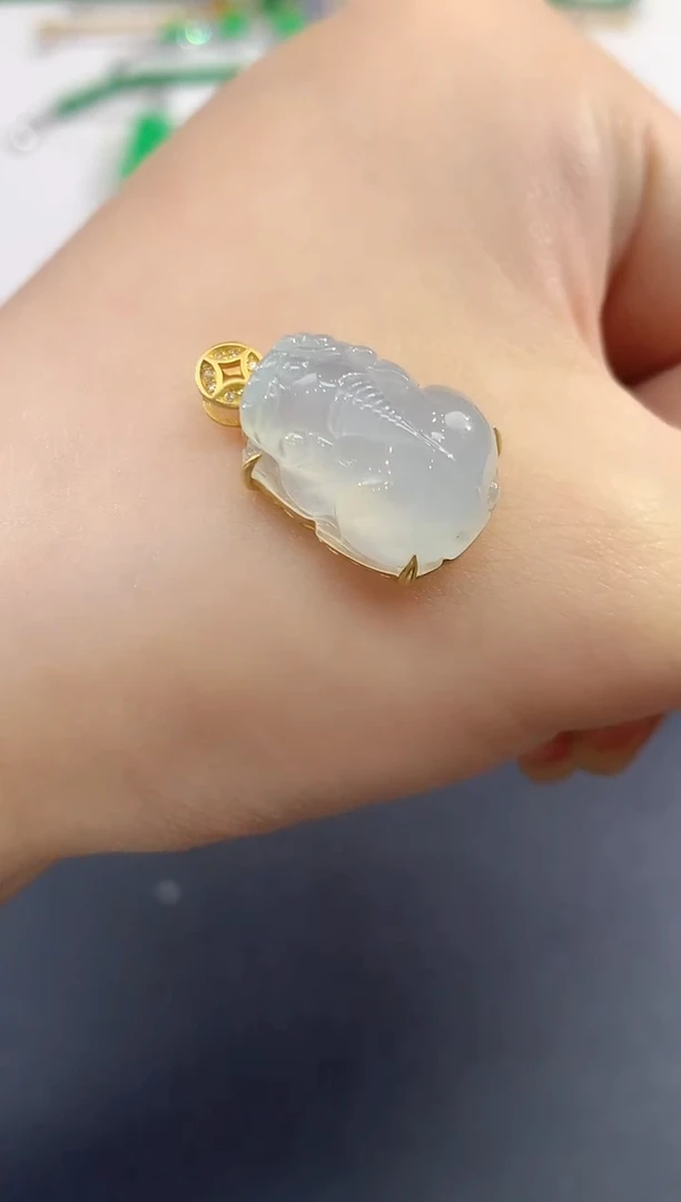 吊坠(不含链)18K金镶嵌翡翠31-吊坠