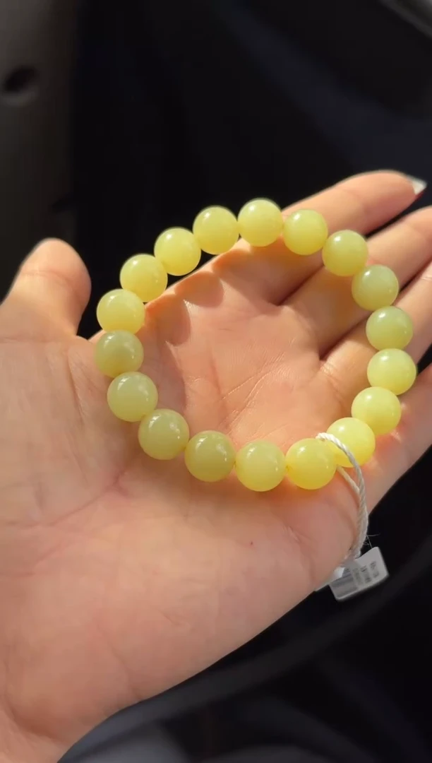 未镶嵌手串和田玉若羌微色差鸡油黄卡11手串