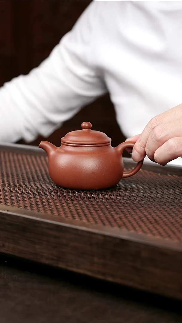 茶壶紫砂底槽清玉麟掇球+矿标证书