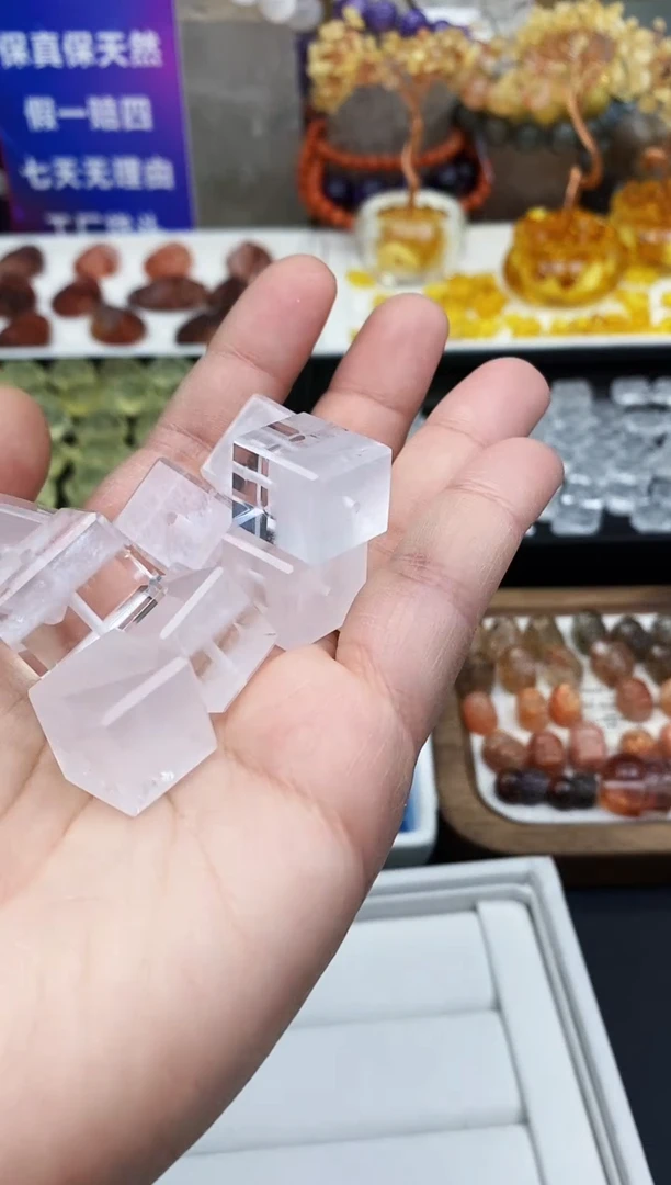 【闪购商品】水晶颈饰未镶嵌9a多样性发其一2/8/1个